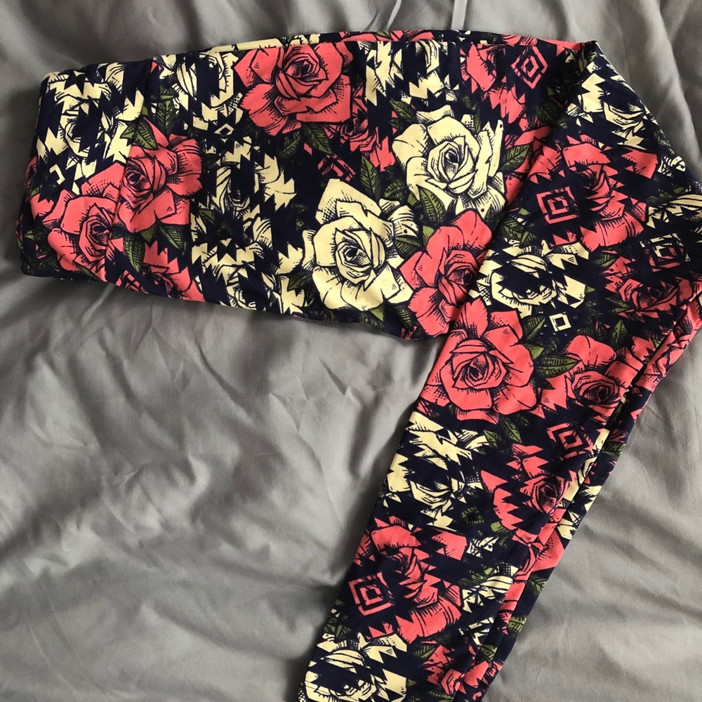 NWOT OS LuLaRoe Leggings